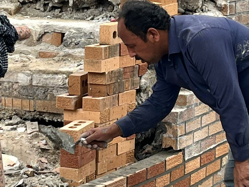 waanrestoration Labour work